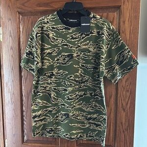 The Hundreds Alpha  rare Tiger Camo short sleeve with pocket t shirt Medium